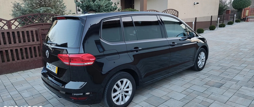 Volkswagen Touran cena 58500 przebieg: 226000, rok produkcji 2015 z Końskie małe 379